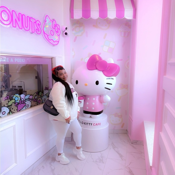 😊 Let Me Make You Smile Live Show 😊 (I Do Pop Up Shows) - Picture 9 of 9